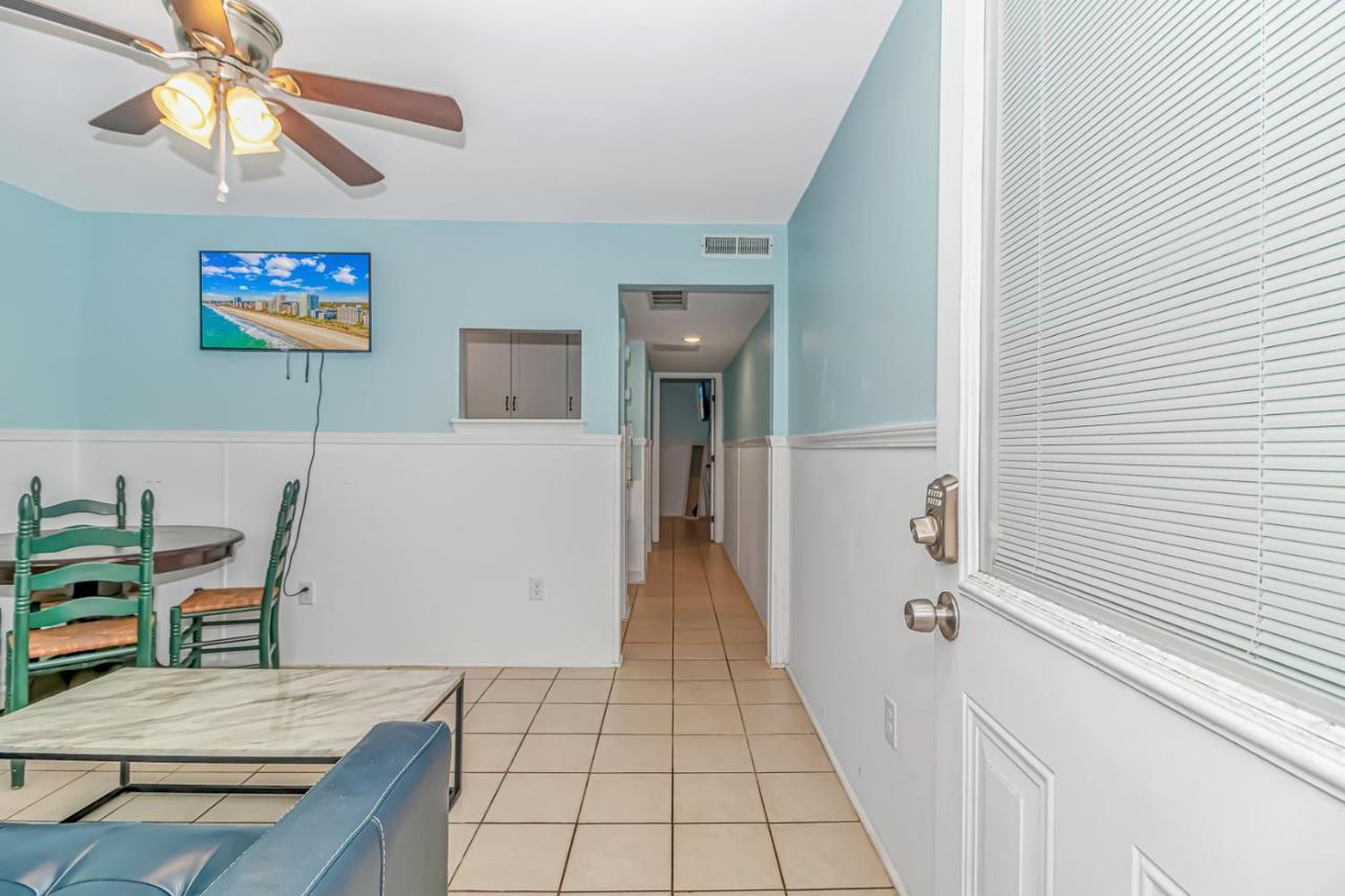 125 Atlantic Avenue Unit E - Pet Friendly! Walk To The Beach And Pier!1Br -1Ba - Sleeps 2-4 Guests! Myrtle Beach Esterno foto