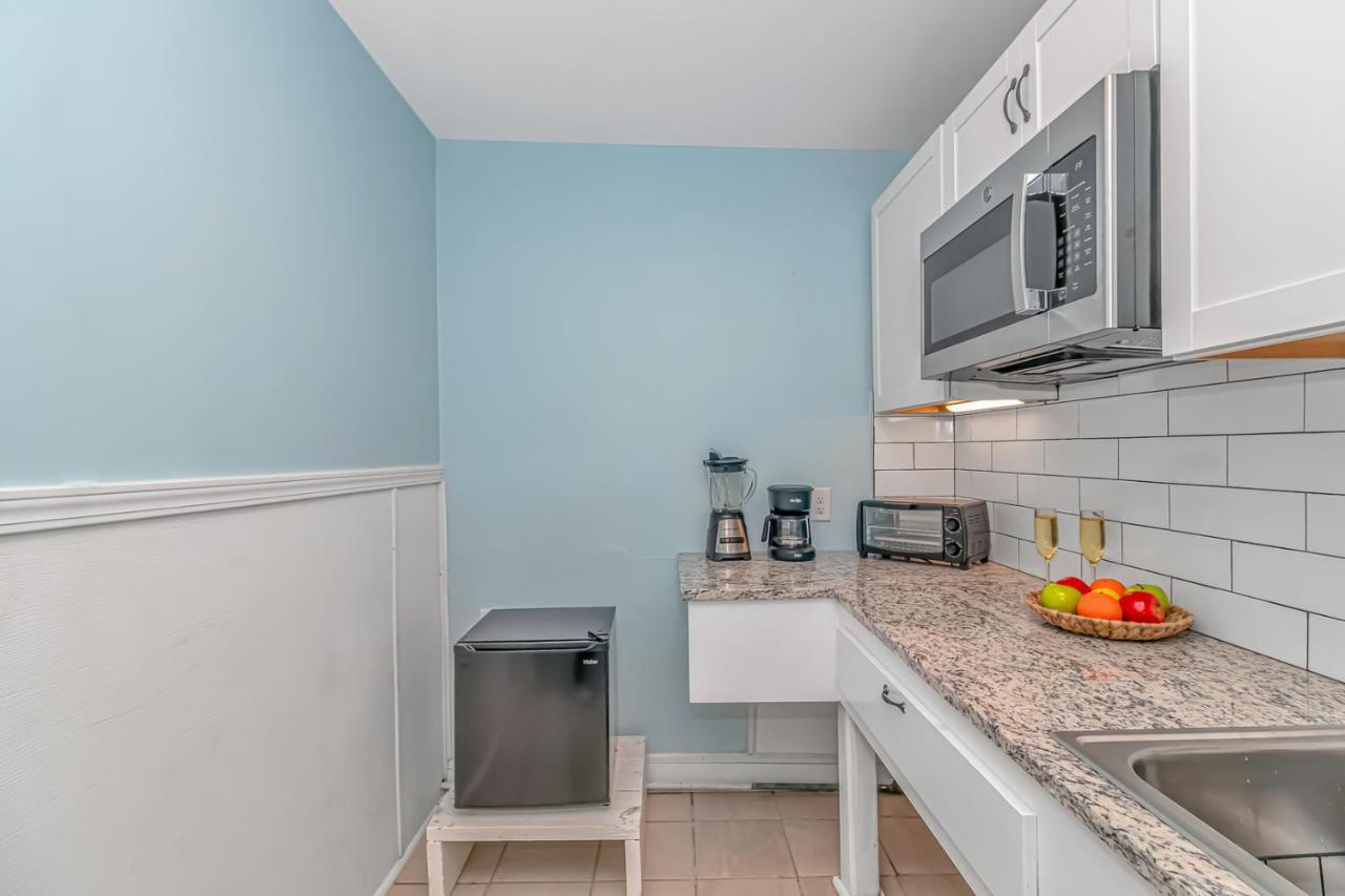 125 Atlantic Avenue Unit E - Pet Friendly! Walk To The Beach And Pier!1Br -1Ba - Sleeps 2-4 Guests! Myrtle Beach Esterno foto